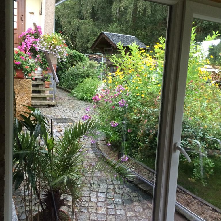 Ferienwohnung Guerth Kleinhennersdorf المظهر الخارجي الصورة
