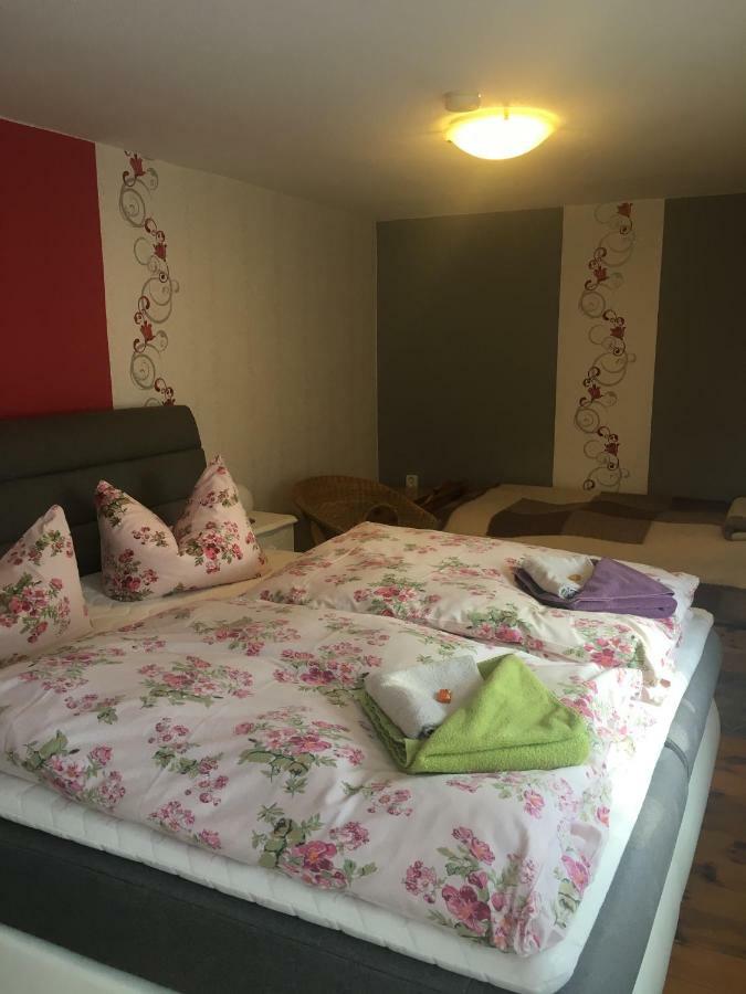 Ferienwohnung Guerth Kleinhennersdorf المظهر الخارجي الصورة