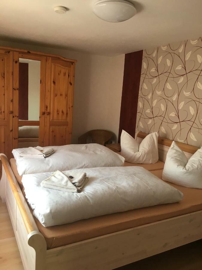 Ferienwohnung Guerth Kleinhennersdorf المظهر الخارجي الصورة